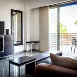 Infinito Apartment 102